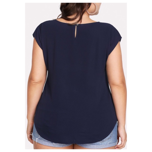 ➕Navy Criss-Cross Front Top - Picture 3 of 7